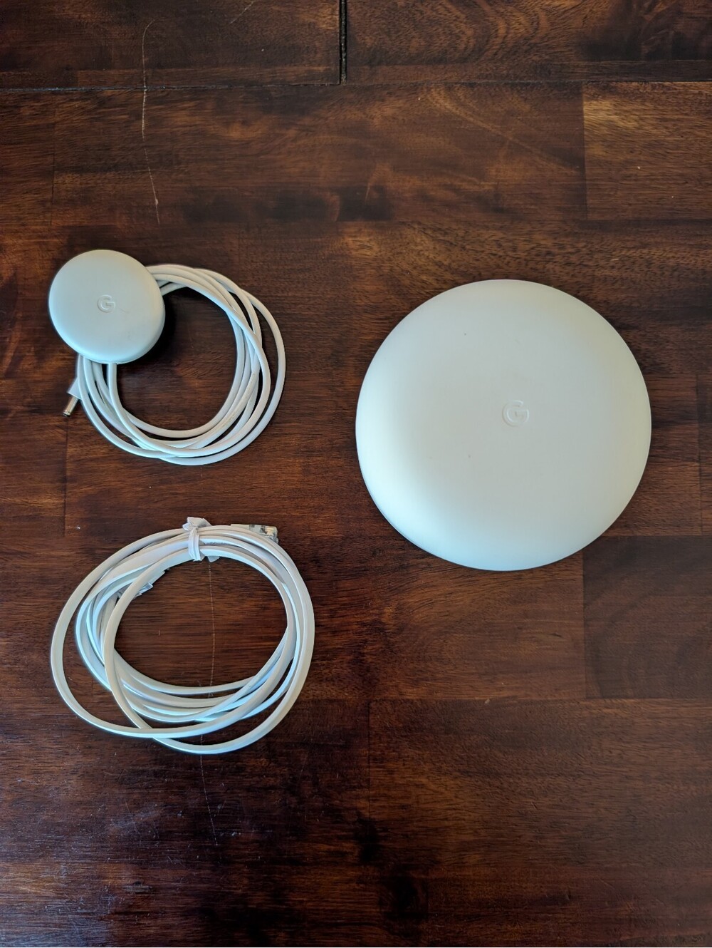 Google Nest Wifi Router (Model H2D) - AC2200 Mesh Hub